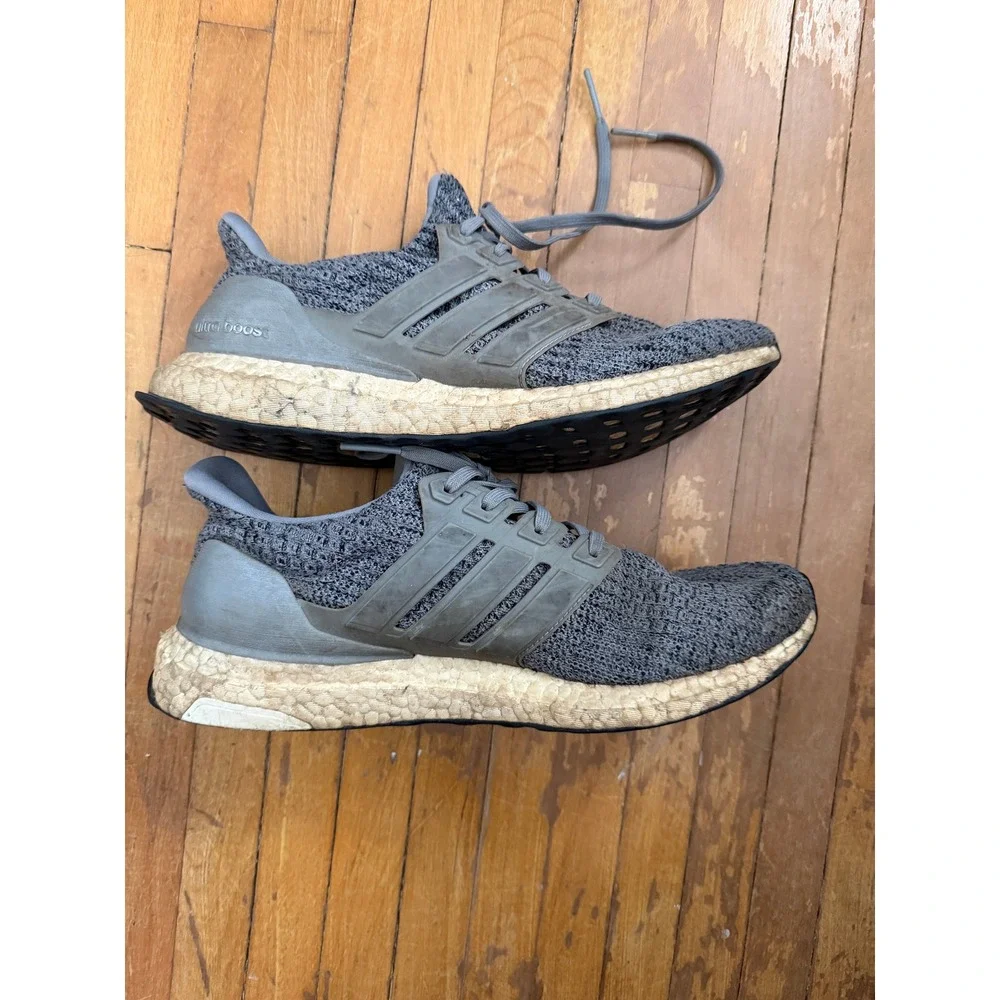 Adidas UltraBoost 4.0 Grey Carbon Mens Running Shoes F36156 Size 8.5